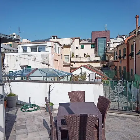 Appartamento Doge Grimaldi - Davanti All'acquario - Grande Terrazza Privata - Palazzo Nobiliare Storico