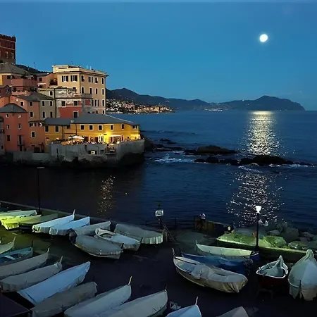 Doge Grimaldi - Davanti All'acquario - Grande Terrazza Privata - Palazzo Nobiliare Storico アパート *