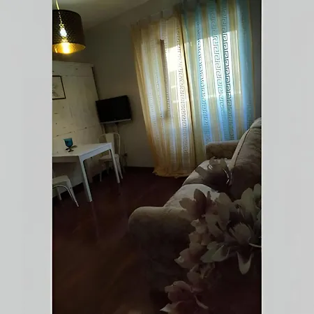 Apartment Doge Grimaldi - Davanti All'acquario - Grande Terrazza Privata - Palazzo Nobiliare Storico *