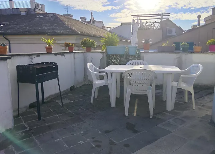 Doge Grimaldi - Davanti All'acquario - Grande Terrazza Privata - Palazzo Nobiliare Storico * Cenova